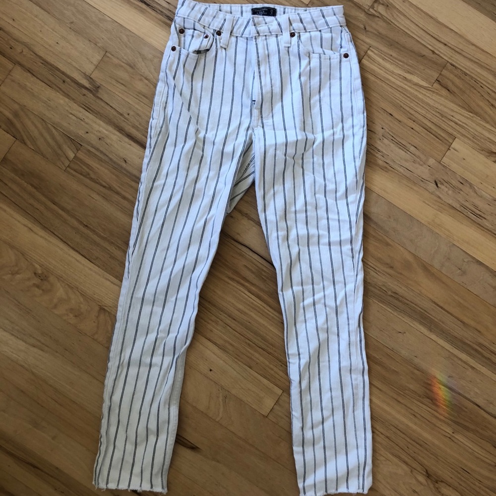 Abercrombie & Fitch White and Grey Jeans